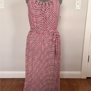 Guess Maxi Dress Size 10 NWT Red Multi Geometric Print Belted Sleeveless